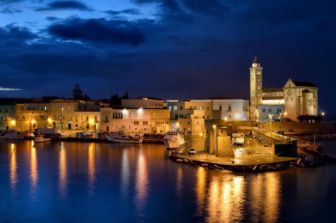 No Tag Urban Hotel Trani Eksteriør bilde